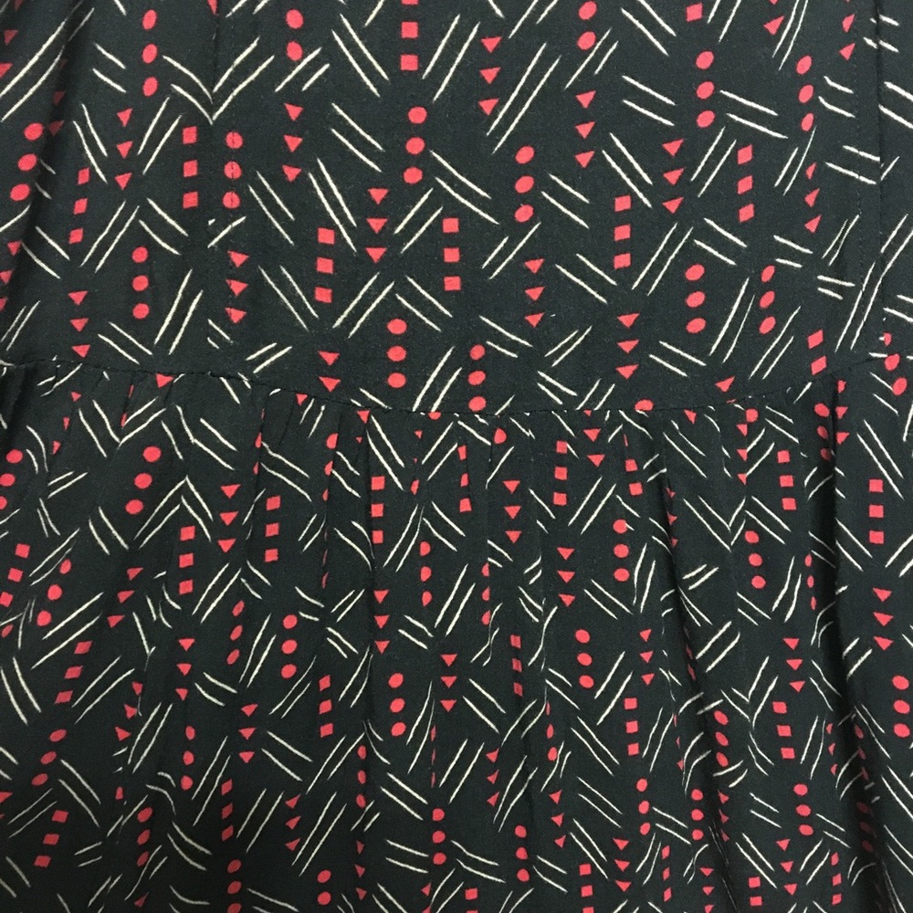 Dress - Picture 2 of 4